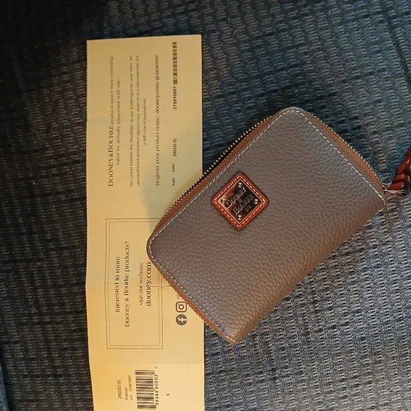 Dooney & Bourke Zippered Wallet - Picture 4 of 6